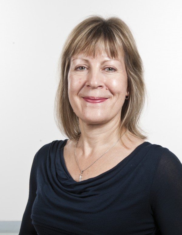 Professor Lesley Rhodes