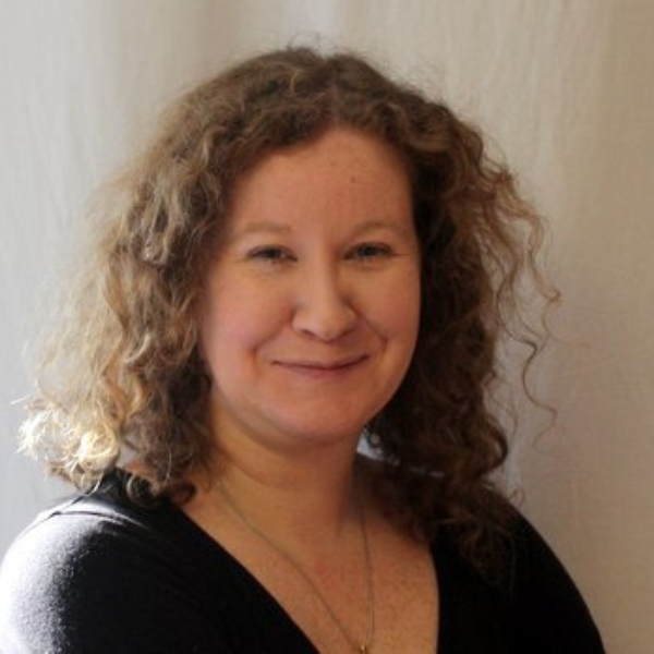 Dr Andrea Murray